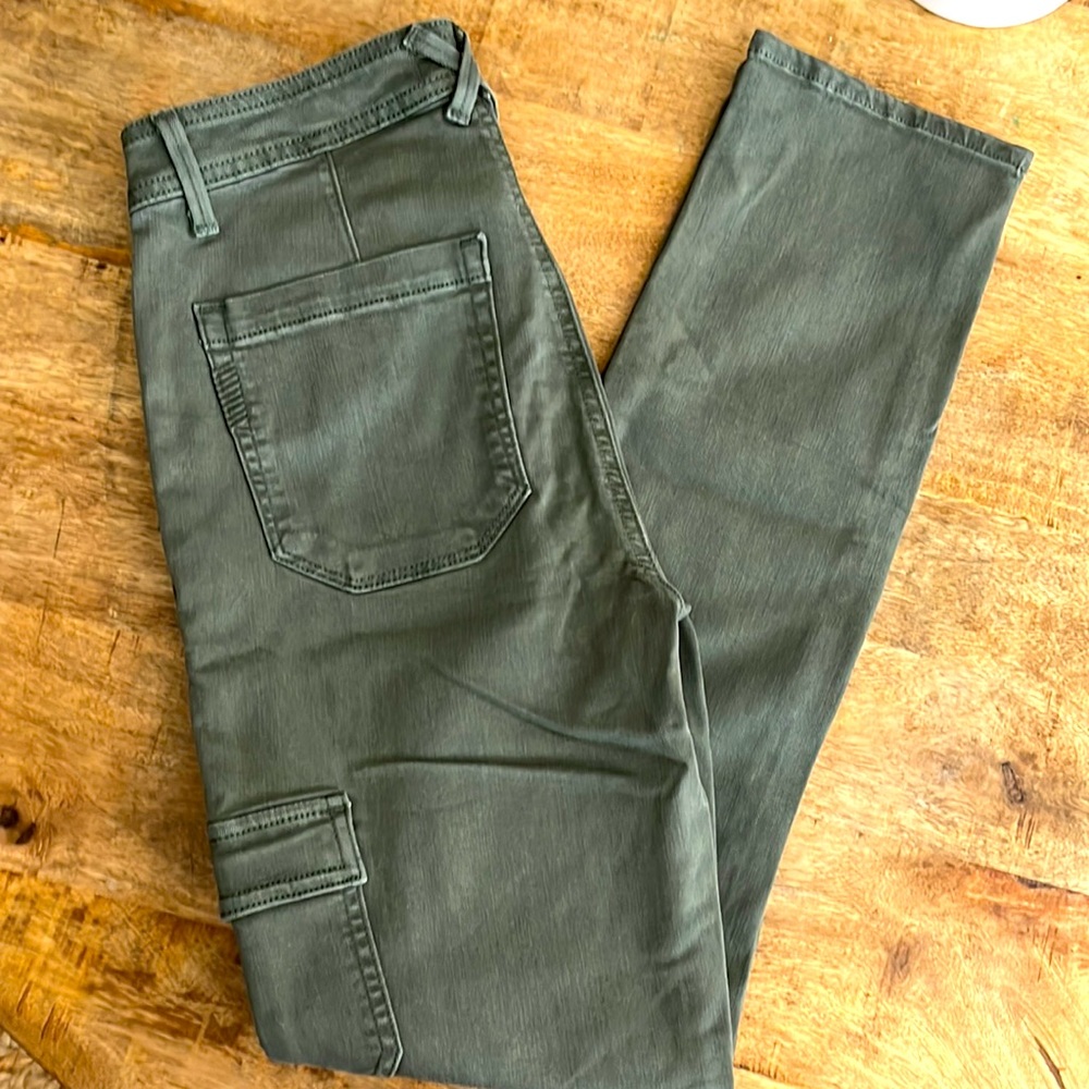 Green cargo skinny Paige size 26